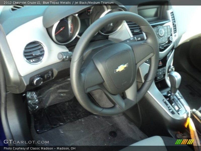 Blue Topaz Metallic / Jet Black/Medium Titanium 2012 Chevrolet Cruze LS