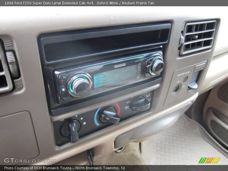 Oxford White / Medium Prairie Tan 1999 Ford F250 Super Duty Lariat Extended Cab 4x4
