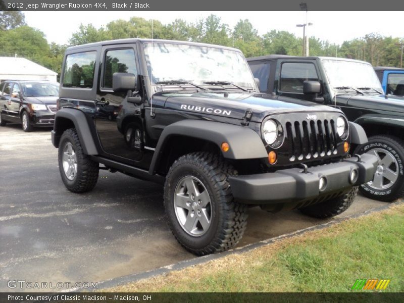 Front 3/4 View of 2012 Wrangler Rubicon 4X4
