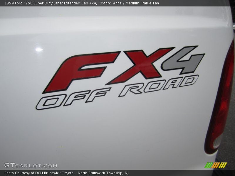 Oxford White / Medium Prairie Tan 1999 Ford F250 Super Duty Lariat Extended Cab 4x4