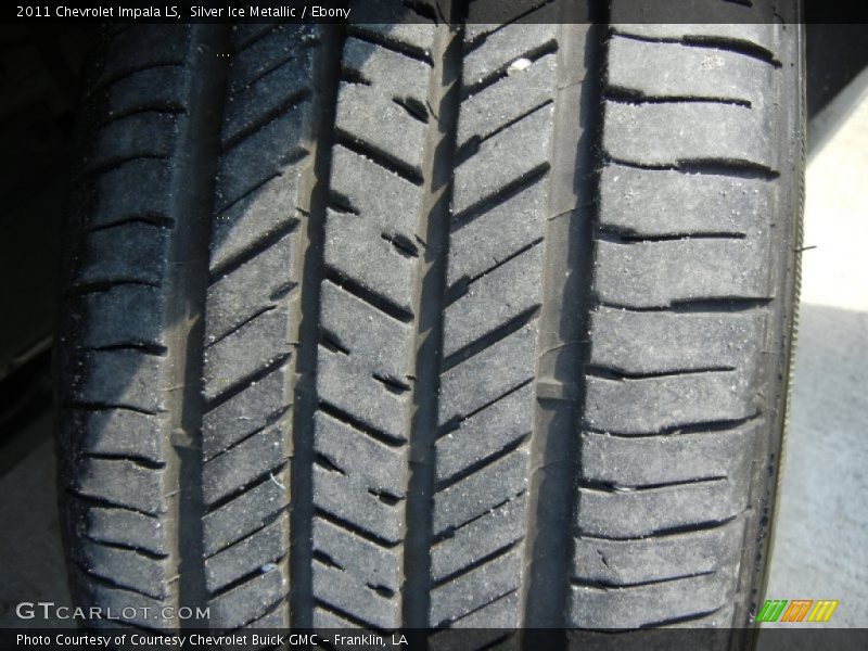 Silver Ice Metallic / Ebony 2011 Chevrolet Impala LS