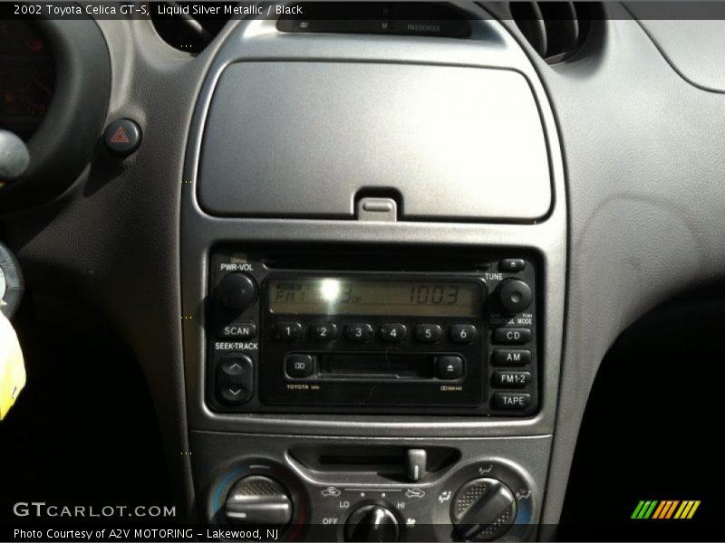 Liquid Silver Metallic / Black 2002 Toyota Celica GT-S