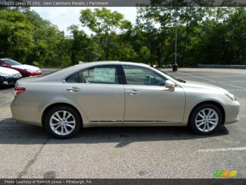 Satin Cashmere Metallic / Parchment 2011 Lexus ES 350
