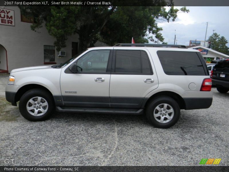 Silver Birch Metallic / Charcoal Black 2007 Ford Expedition XLT