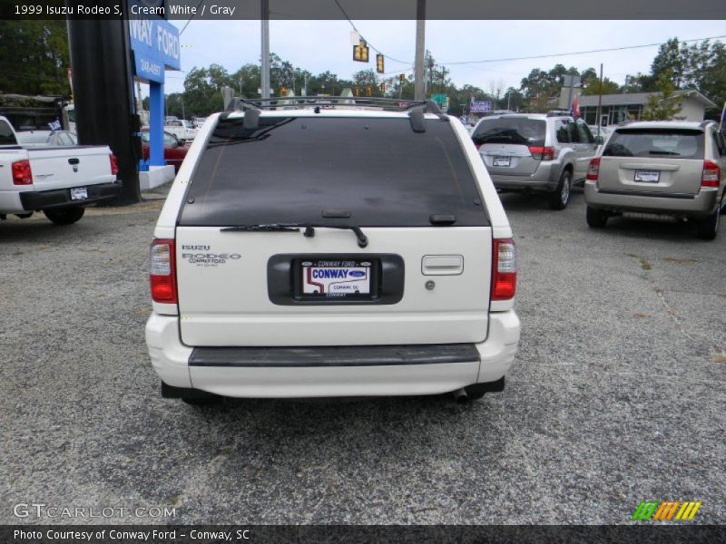 Cream White / Gray 1999 Isuzu Rodeo S