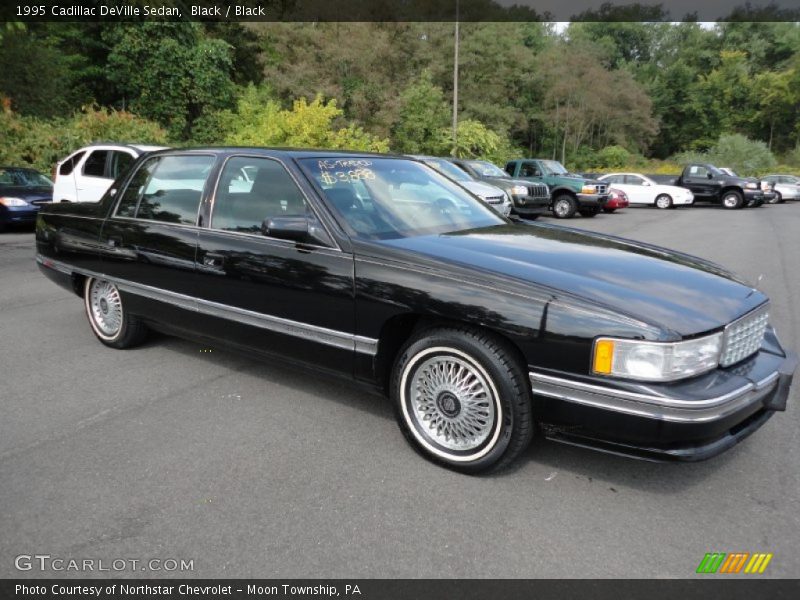 Front 3/4 View of 1995 DeVille Sedan