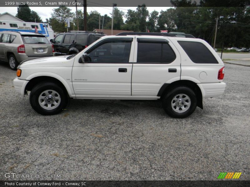 Cream White / Gray 1999 Isuzu Rodeo S