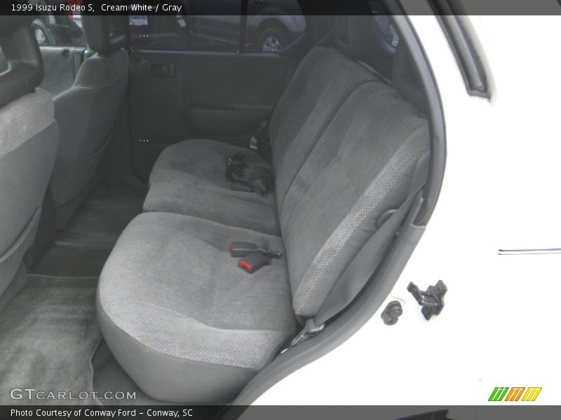 Cream White / Gray 1999 Isuzu Rodeo S