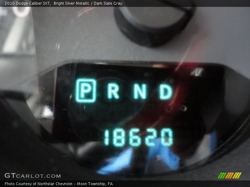 Bright Silver Metallic / Dark Slate Gray 2010 Dodge Caliber SXT