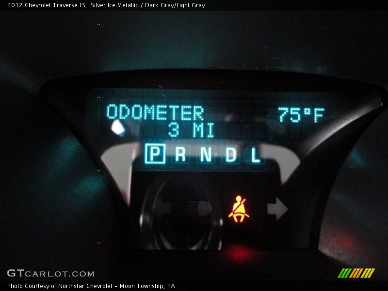 Silver Ice Metallic / Dark Gray/Light Gray 2012 Chevrolet Traverse LS
