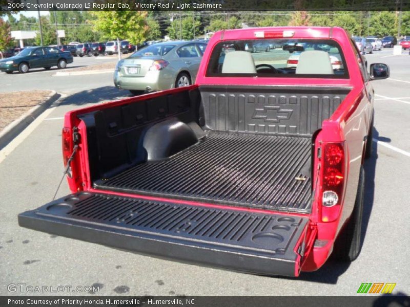 Victory Red / Light Cashmere 2006 Chevrolet Colorado LS Regular Cab