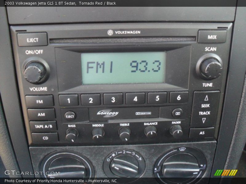 Tornado Red / Black 2003 Volkswagen Jetta GLS 1.8T Sedan