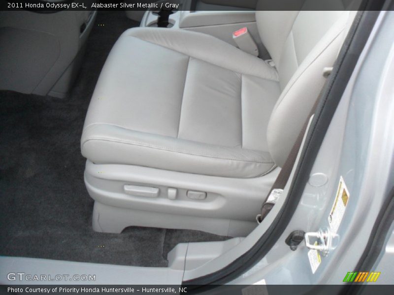 Alabaster Silver Metallic / Gray 2011 Honda Odyssey EX-L
