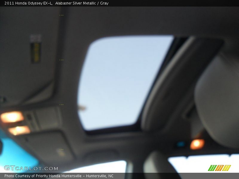 Alabaster Silver Metallic / Gray 2011 Honda Odyssey EX-L