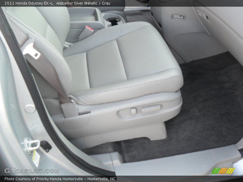 Alabaster Silver Metallic / Gray 2011 Honda Odyssey EX-L