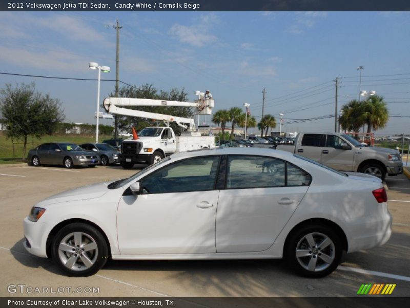Candy White / Cornsilk Beige 2012 Volkswagen Jetta TDI Sedan