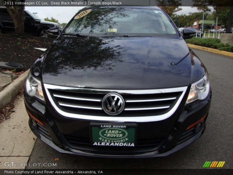 Deep Black Metallic / Cornsilk Beige/Black 2011 Volkswagen CC Lux
