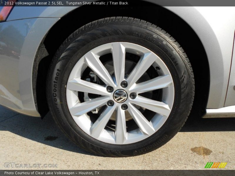  2012 Passat 2.5L SEL Wheel