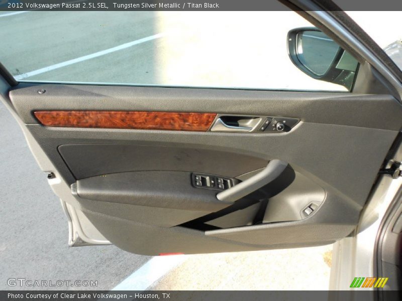 Door Panel of 2012 Passat 2.5L SEL