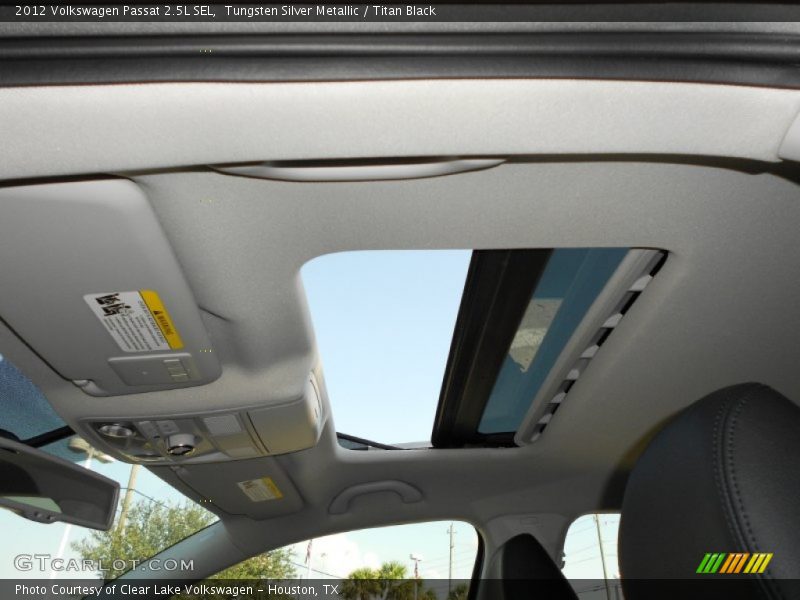 Tungsten Silver Metallic / Titan Black 2012 Volkswagen Passat 2.5L SEL