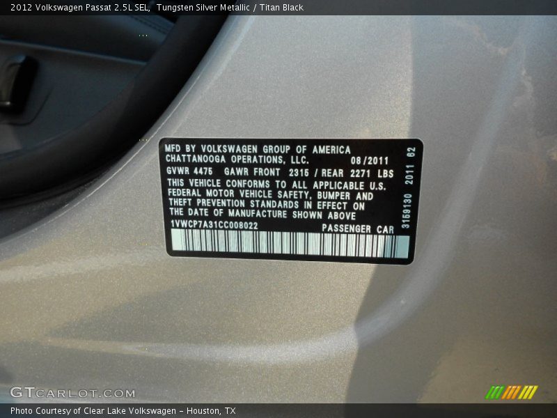 Tungsten Silver Metallic / Titan Black 2012 Volkswagen Passat 2.5L SEL