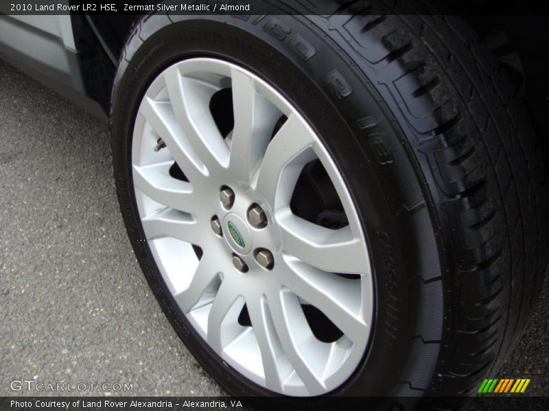 Zermatt Silver Metallic / Almond 2010 Land Rover LR2 HSE