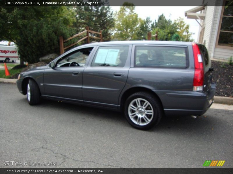 Titanium Gray Metallic / Graphite 2006 Volvo V70 2.4