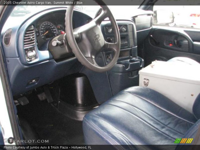  2005 Astro Cargo Van Blue Interior