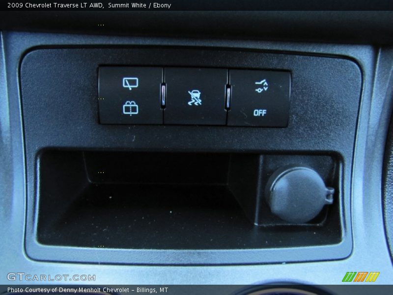 Summit White / Ebony 2009 Chevrolet Traverse LT AWD