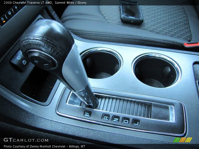 Summit White / Ebony 2009 Chevrolet Traverse LT AWD