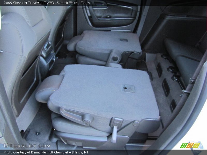 Summit White / Ebony 2009 Chevrolet Traverse LT AWD