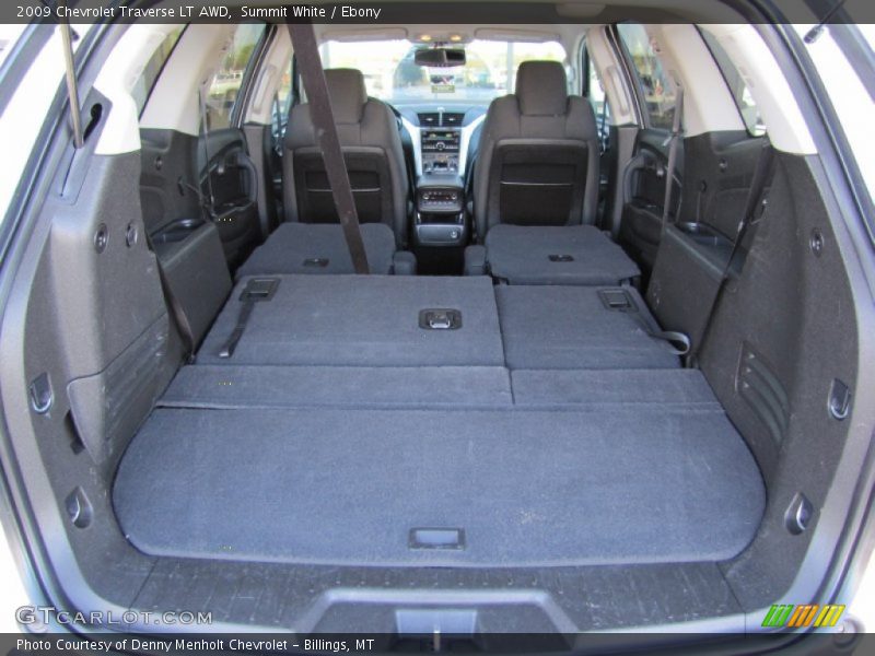 Summit White / Ebony 2009 Chevrolet Traverse LT AWD