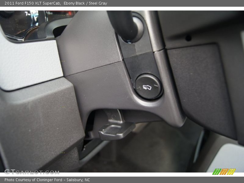 Controls of 2011 F150 XLT SuperCab