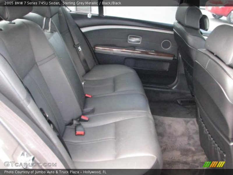 Sterling Grey Metallic / Black/Black 2005 BMW 7 Series 745Li Sedan