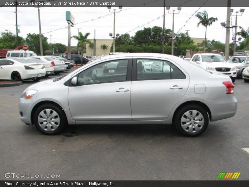 Silver Streak Mica / Dark Charcoal 2010 Toyota Yaris Sedan