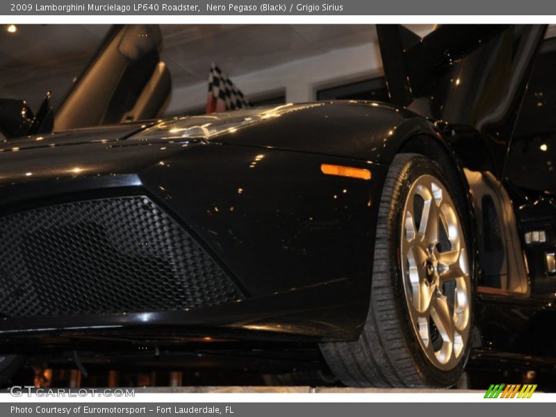 Nero Pegaso (Black) / Grigio Sirius 2009 Lamborghini Murcielago LP640 Roadster