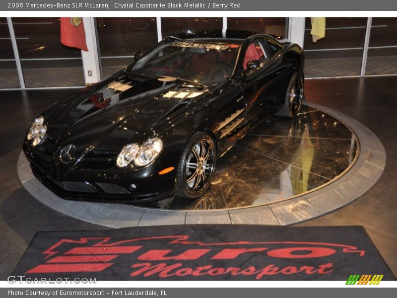 Crystal Cassiterite Black Metallic / Berry Red 2006 Mercedes-Benz SLR McLaren