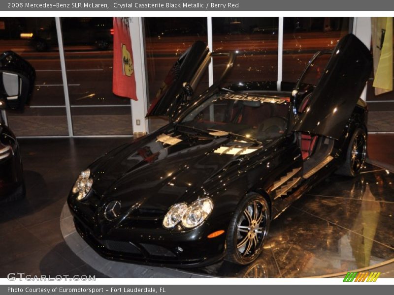Crystal Cassiterite Black Metallic / Berry Red 2006 Mercedes-Benz SLR McLaren