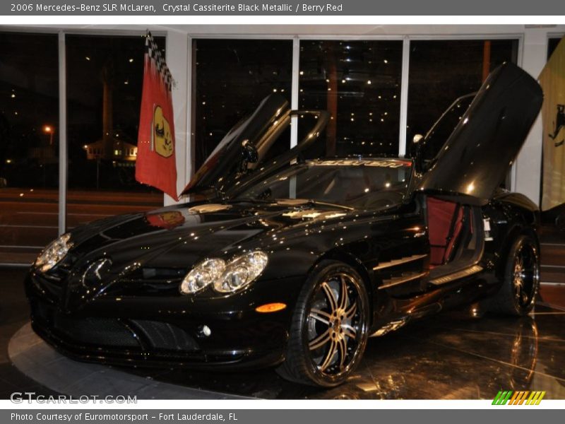 Crystal Cassiterite Black Metallic / Berry Red 2006 Mercedes-Benz SLR McLaren