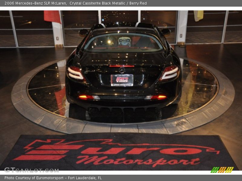 Crystal Cassiterite Black Metallic / Berry Red 2006 Mercedes-Benz SLR McLaren