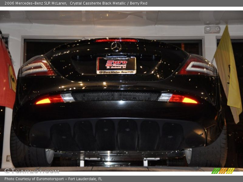 Crystal Cassiterite Black Metallic / Berry Red 2006 Mercedes-Benz SLR McLaren