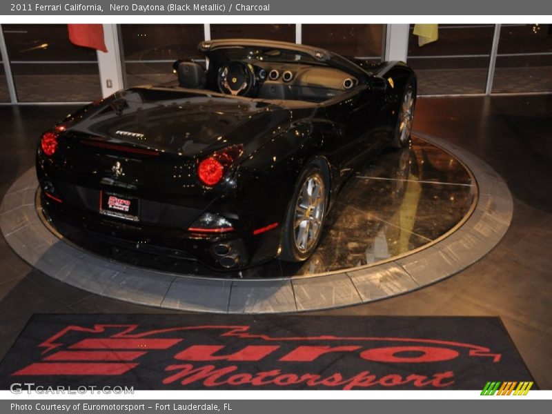 Nero Daytona (Black Metallic) / Charcoal 2011 Ferrari California