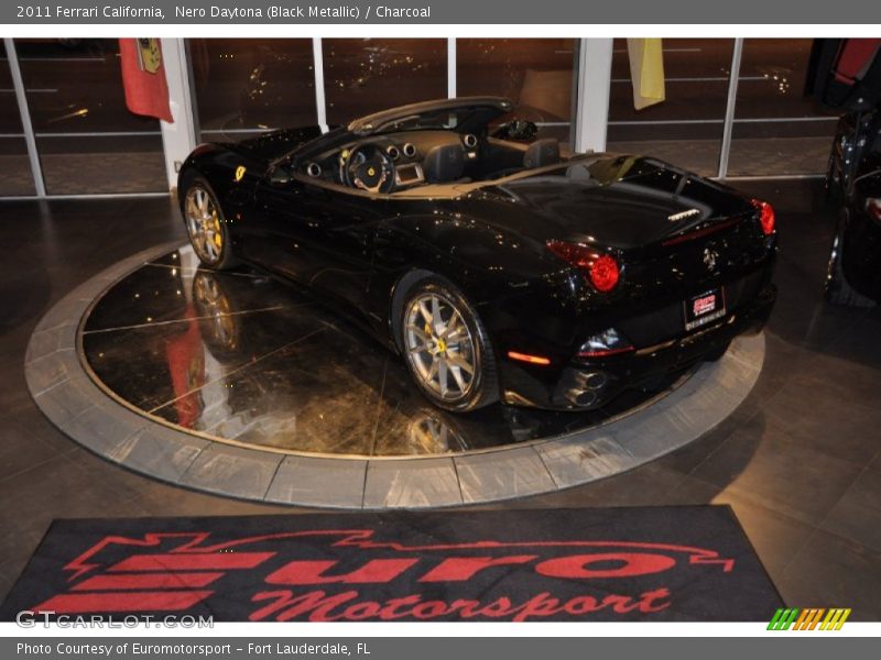 Nero Daytona (Black Metallic) / Charcoal 2011 Ferrari California