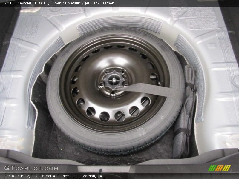 Silver Ice Metallic / Jet Black Leather 2011 Chevrolet Cruze LT