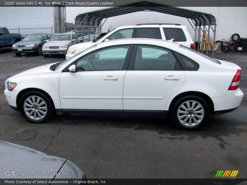 Ice White / Dark Beige/Quartz Leather 2005 Volvo S40 2.4i