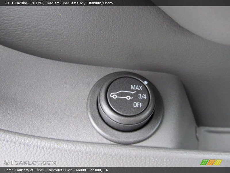 Radiant Silver Metallic / Titanium/Ebony 2011 Cadillac SRX FWD