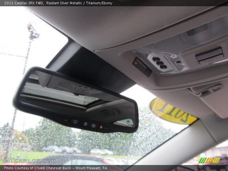 Radiant Silver Metallic / Titanium/Ebony 2011 Cadillac SRX FWD