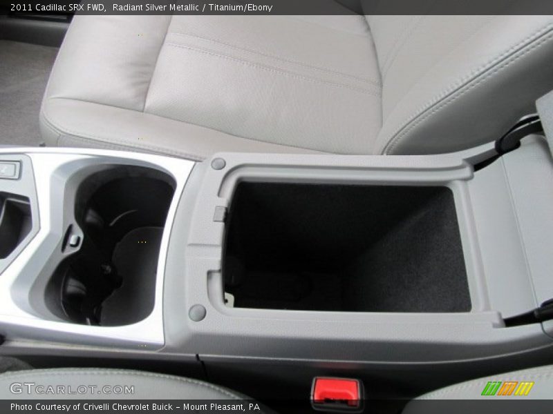 Radiant Silver Metallic / Titanium/Ebony 2011 Cadillac SRX FWD