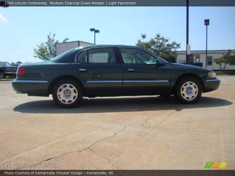 Medium Charcoal Green Metallic / Light Parchment 1999 Lincoln Continental