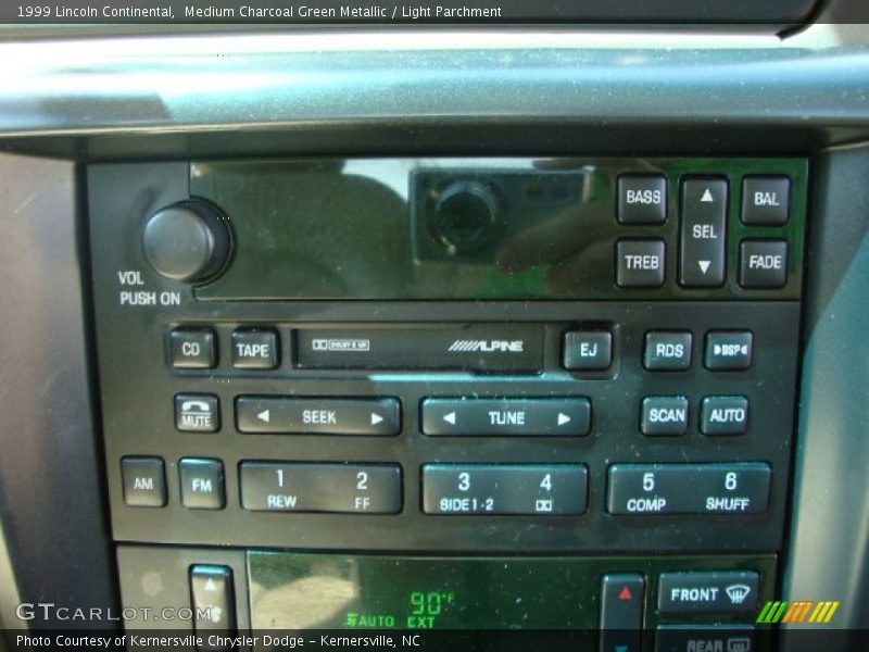 Medium Charcoal Green Metallic / Light Parchment 1999 Lincoln Continental